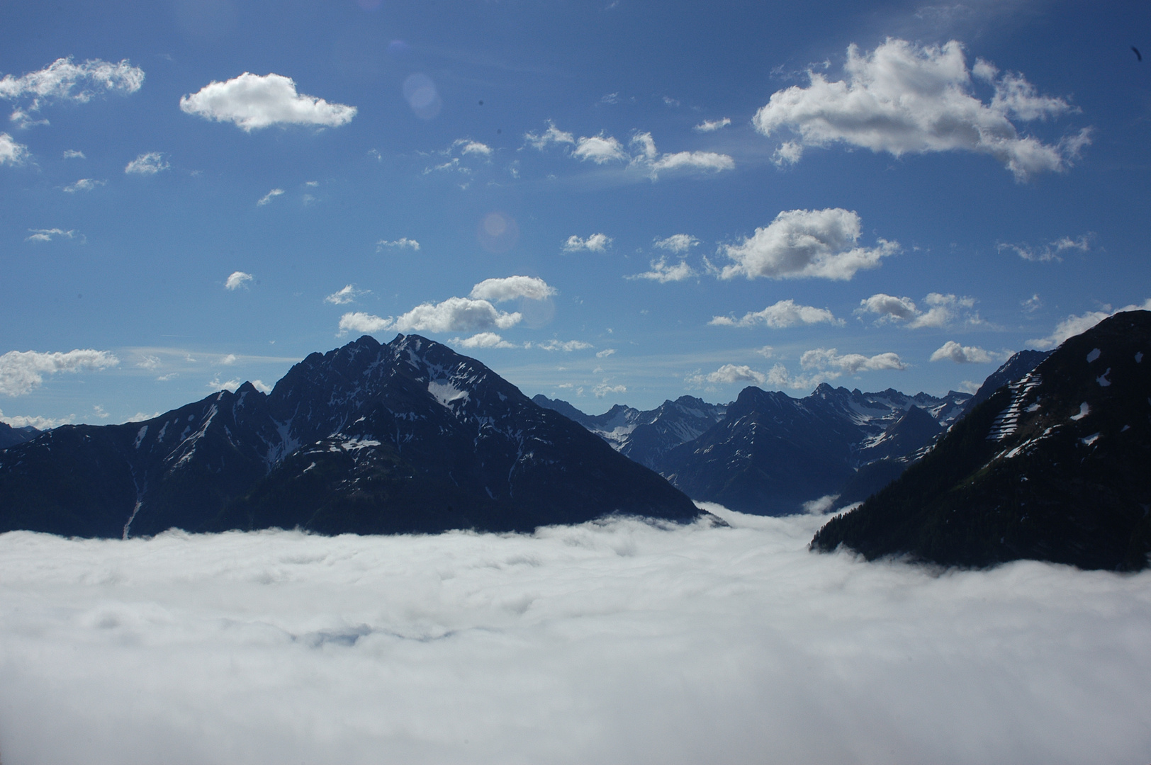 Lechtal im Wolkenmeer