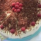 Leckerer Himbeerkuchen zur Hochzeit