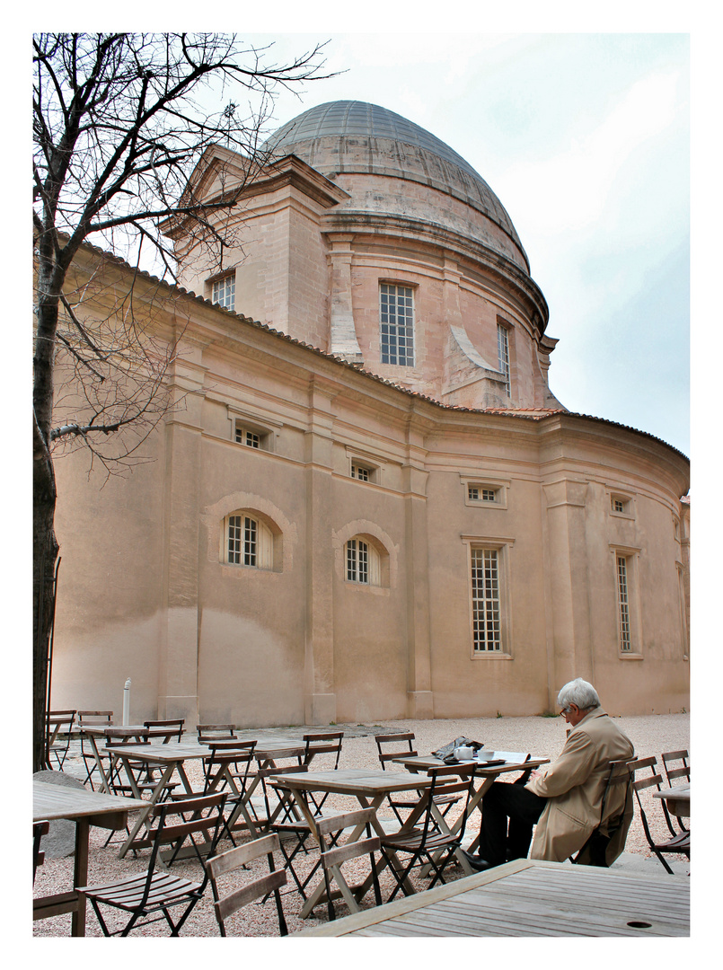 Lecteur solitaire - Vieille Charité - Marseille