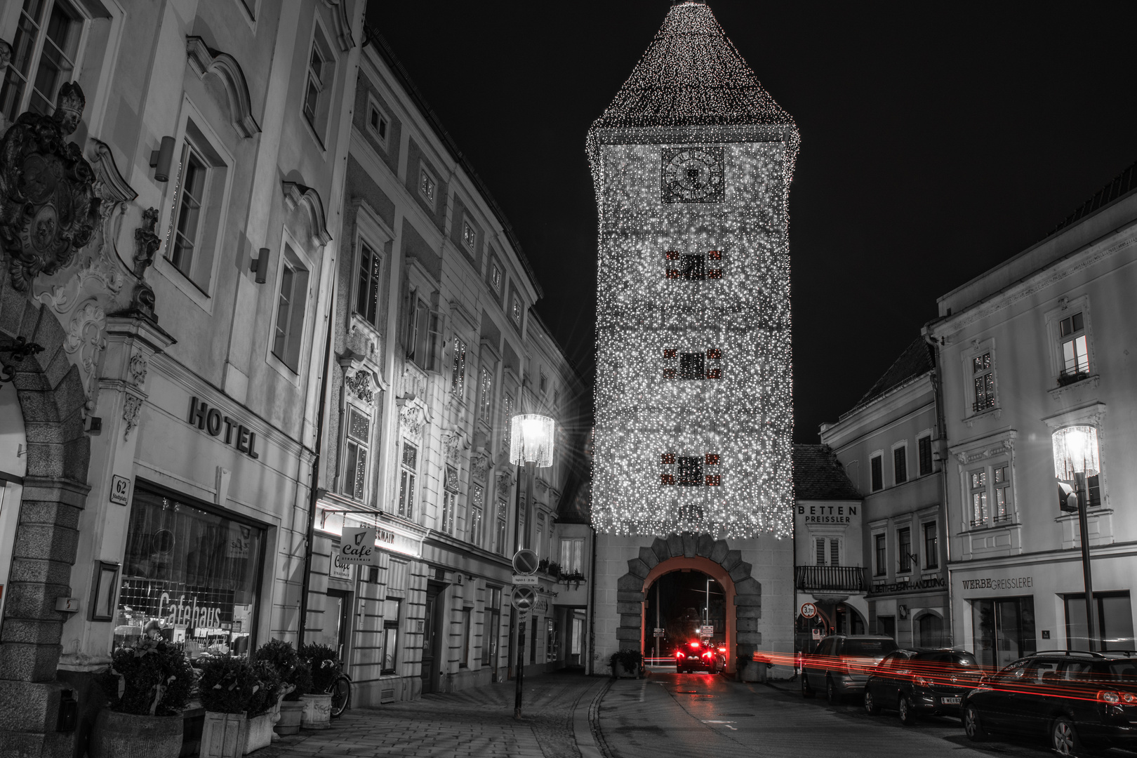 Ledererturm Wels in christmas-outfit