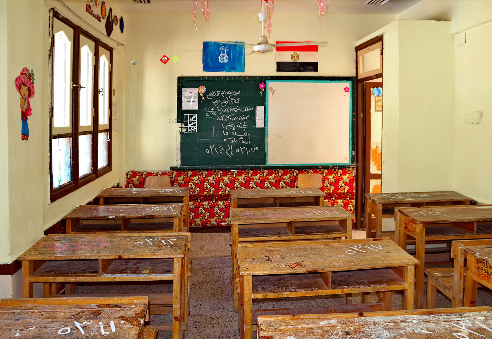 Leere Klassenzimmer wie lange noch Foto Bild Leere Klassenzimmer wie lange noch Foto Bild