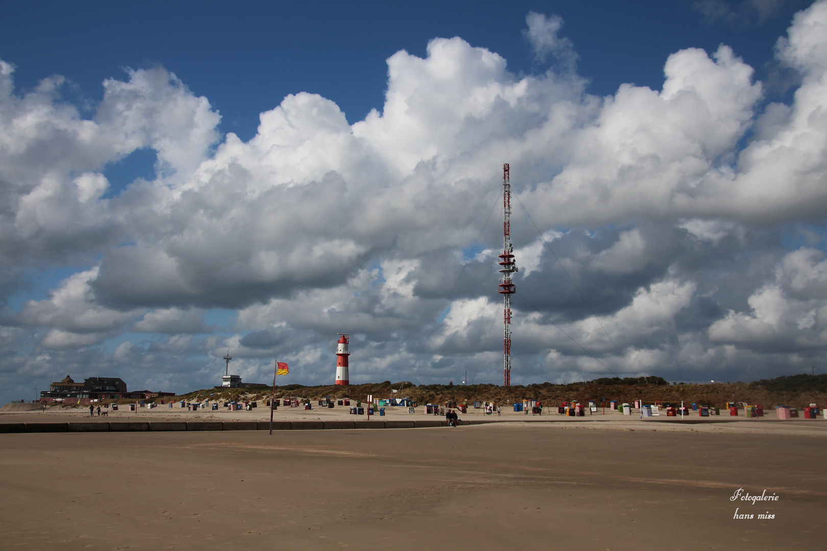 Leerer Sandstrand auf Borkum