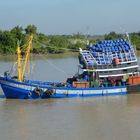 Leerguttransport auf dem Irrawaddy River