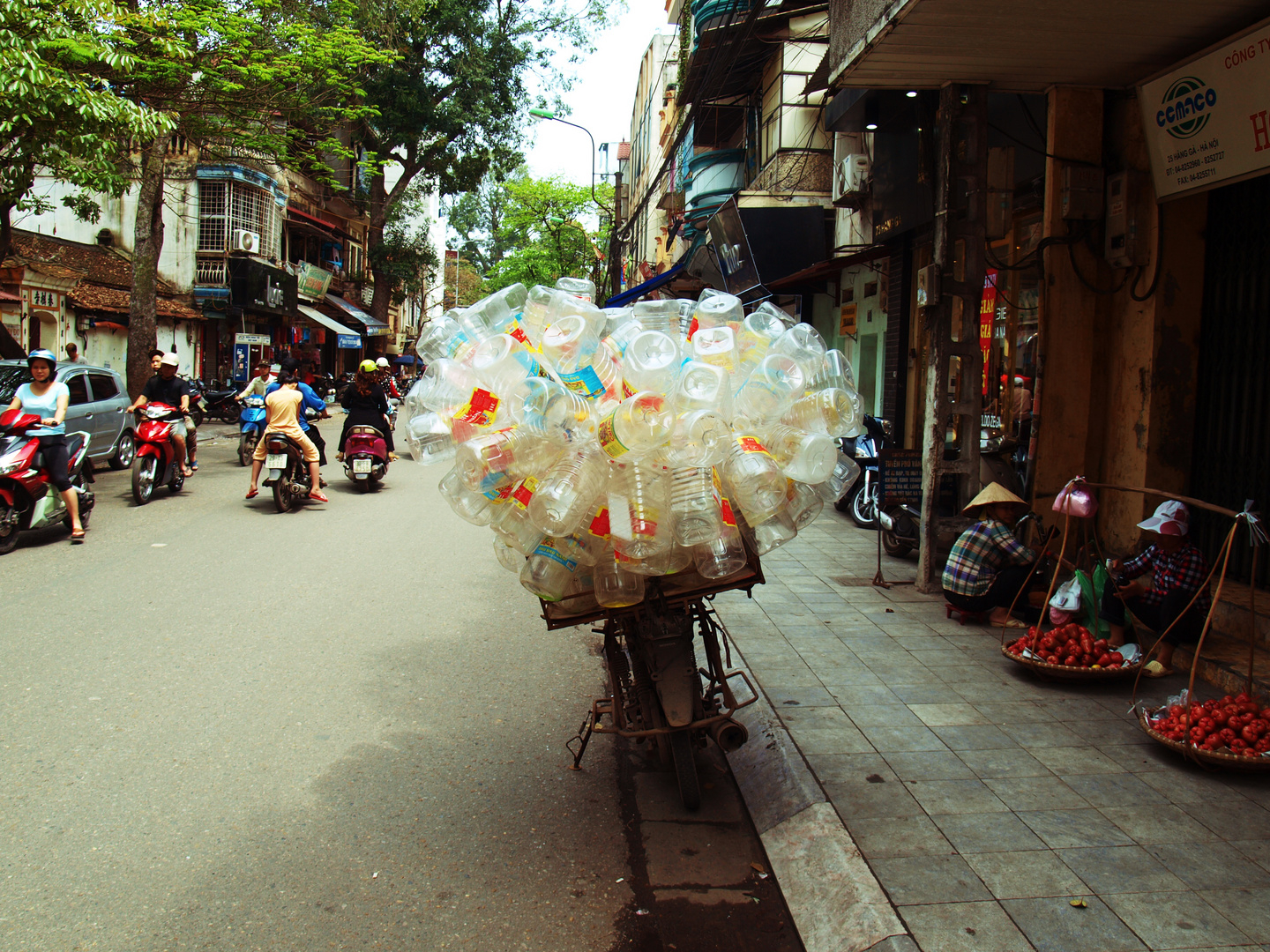 Leerguttransport auf Hanoiart