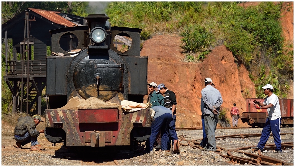 Leerzug zur alten Hütte V