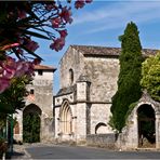 L’Eglise et la porte nord de Vianne