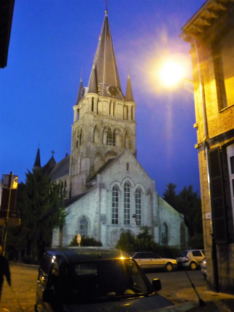 L'église Saint Jacques à Tournai, en Belgique, juin 2009