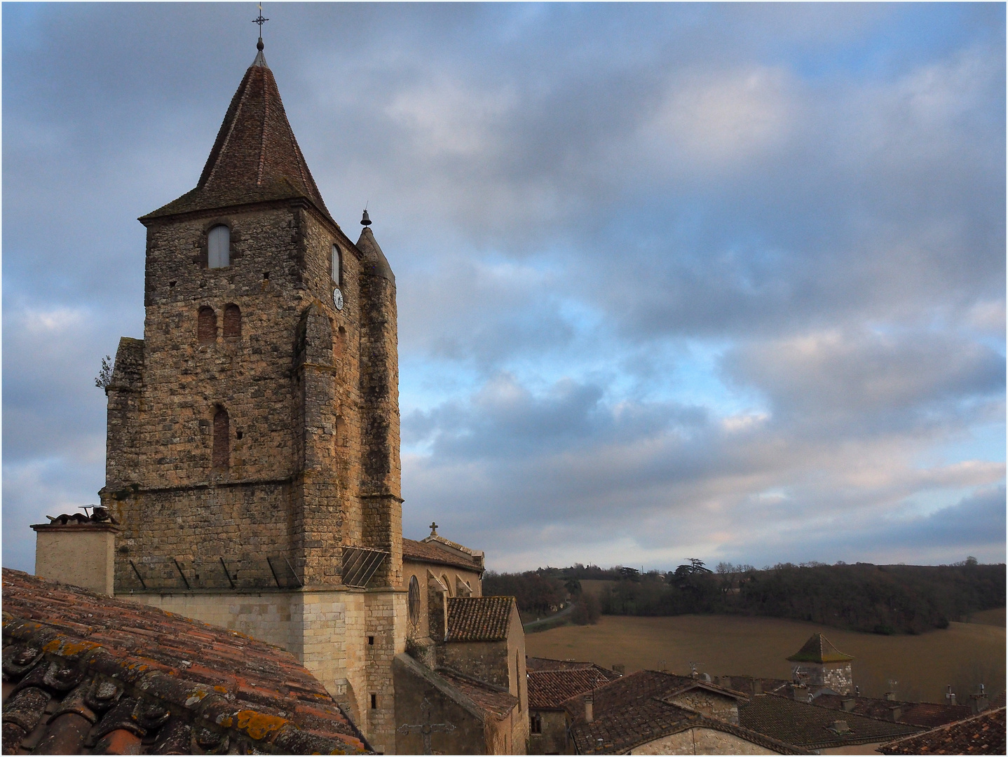 L’Eglise Saint-Michel de Lavardens (Gers)