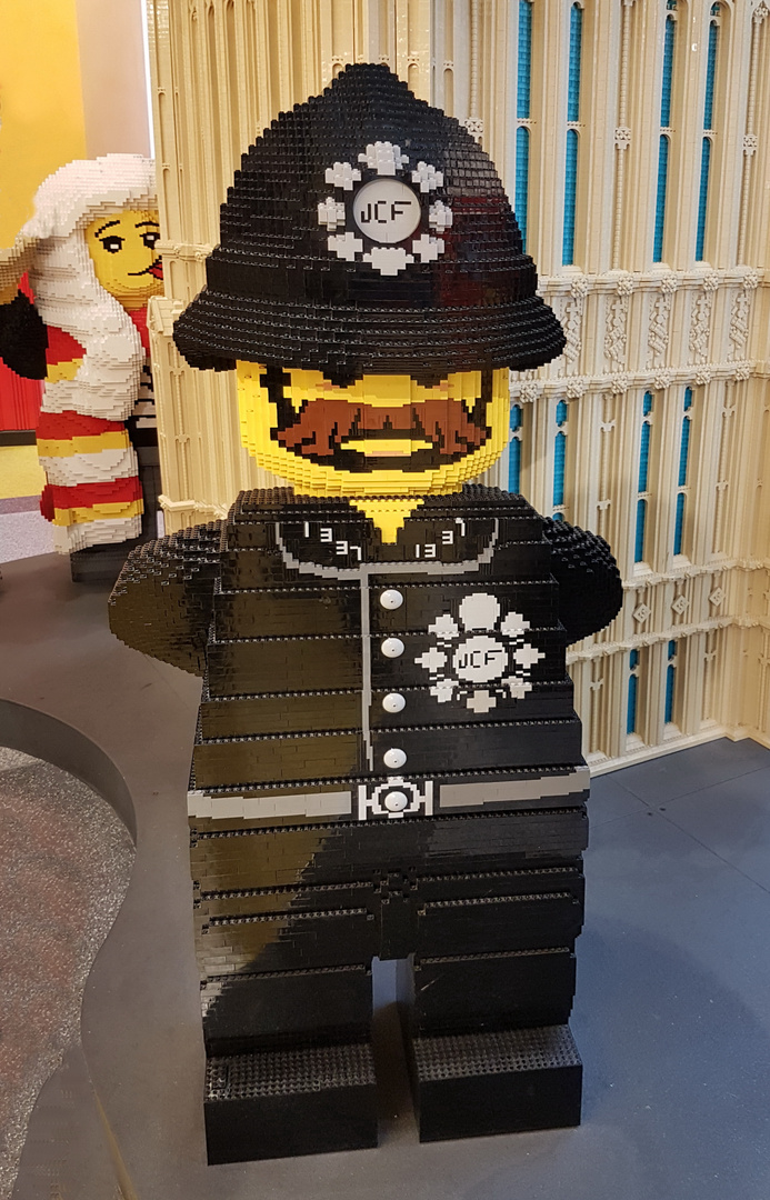 Lego Bobby