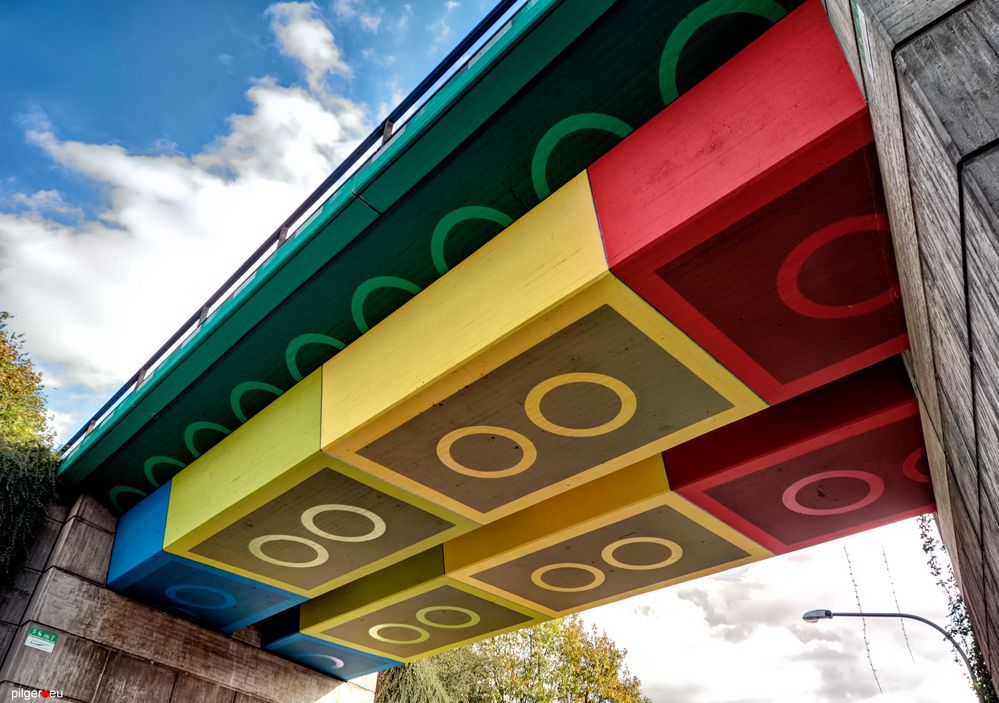 Lego-Brücke