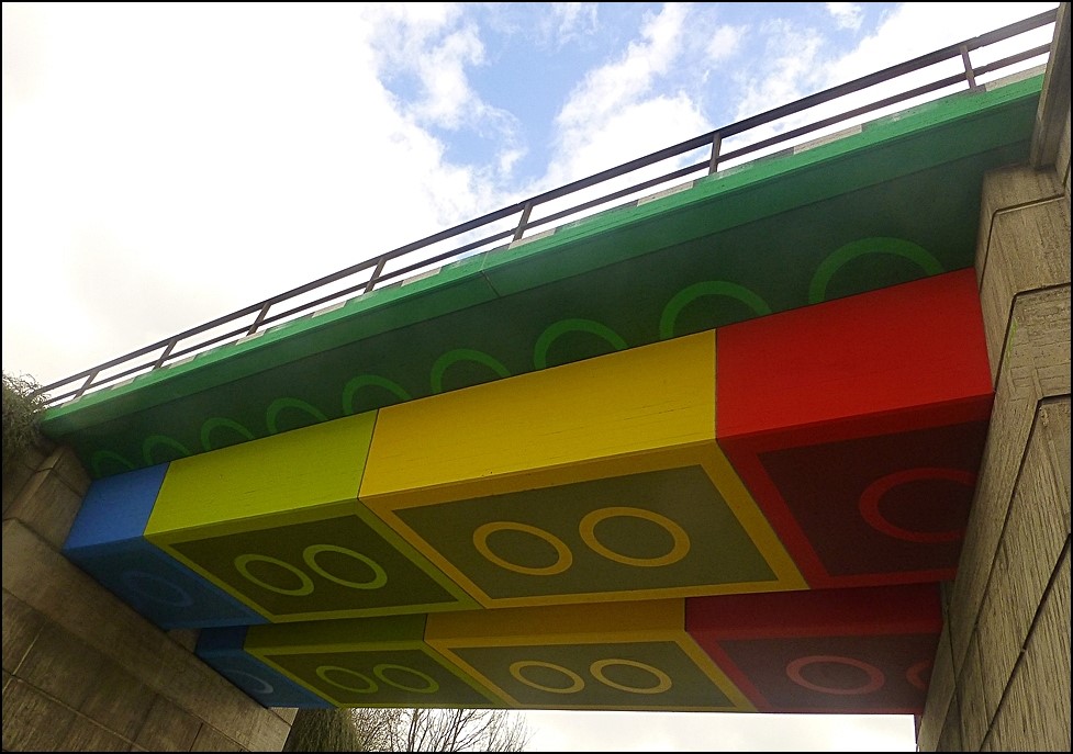 Lego-Brücke