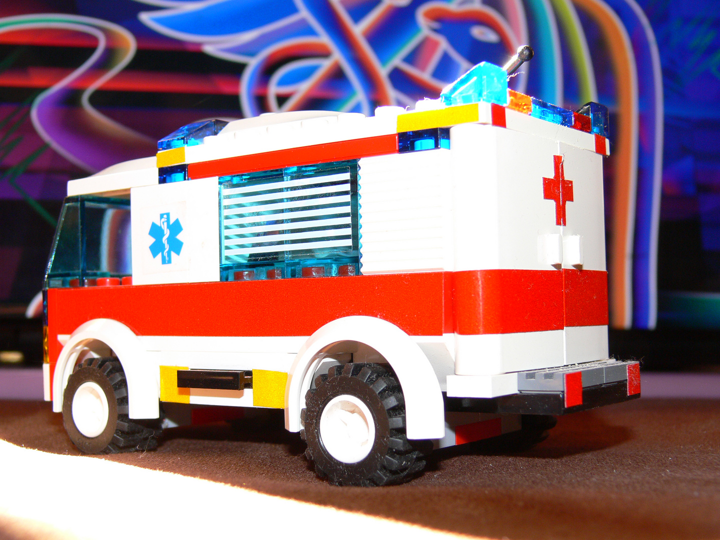 LEGO City 7890 - Krankenwagen HINTEN