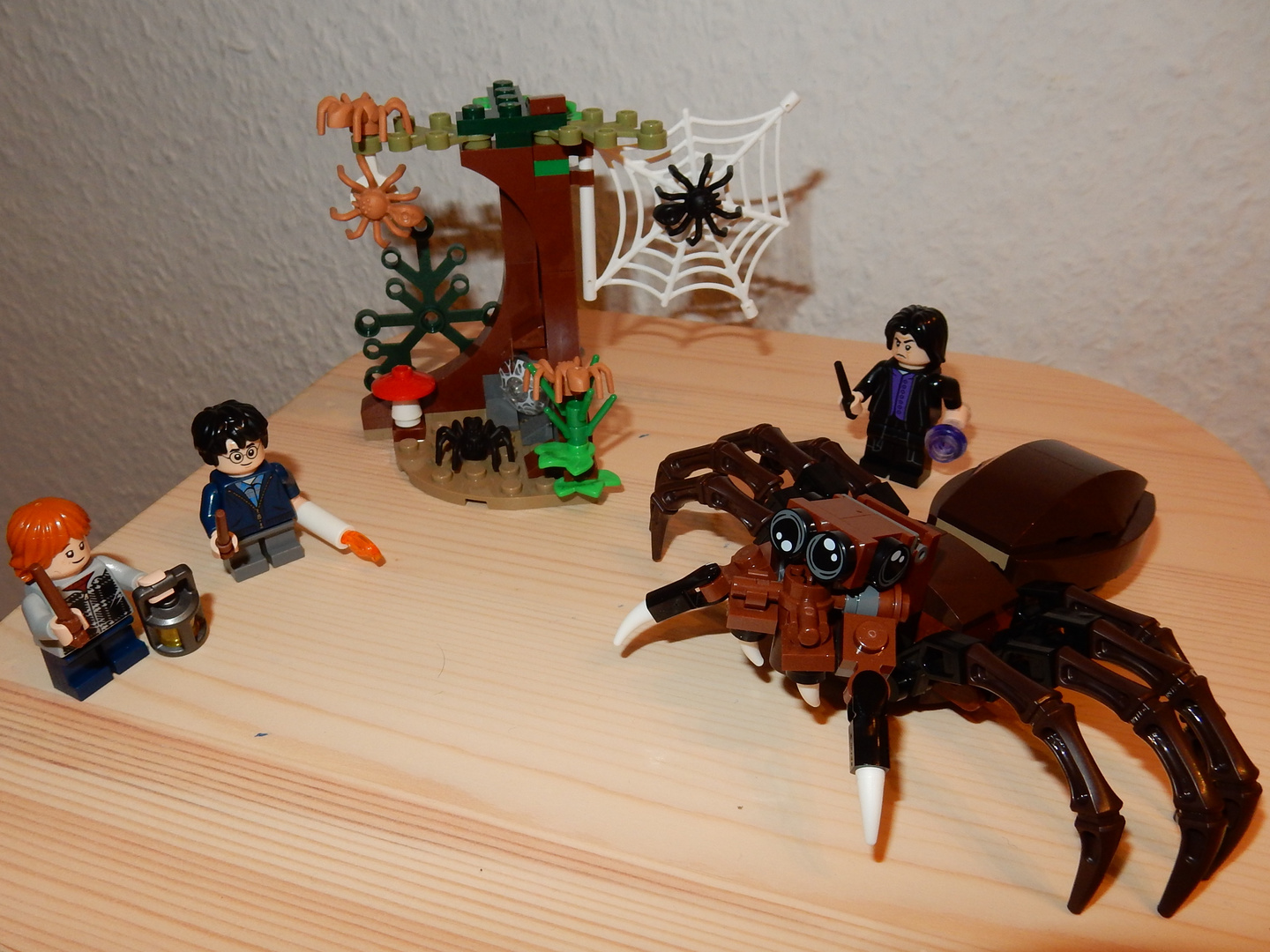  LEGO Harry Potter Aragog's Lair