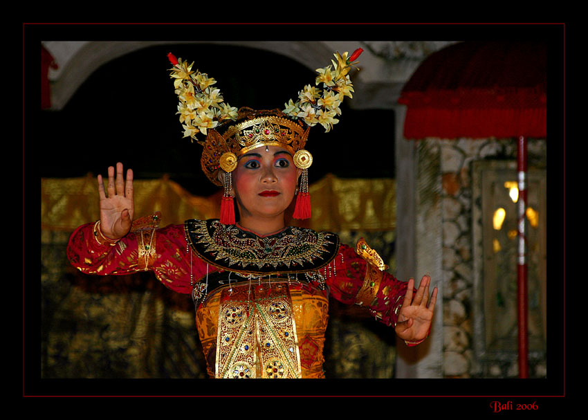 Legong Dance