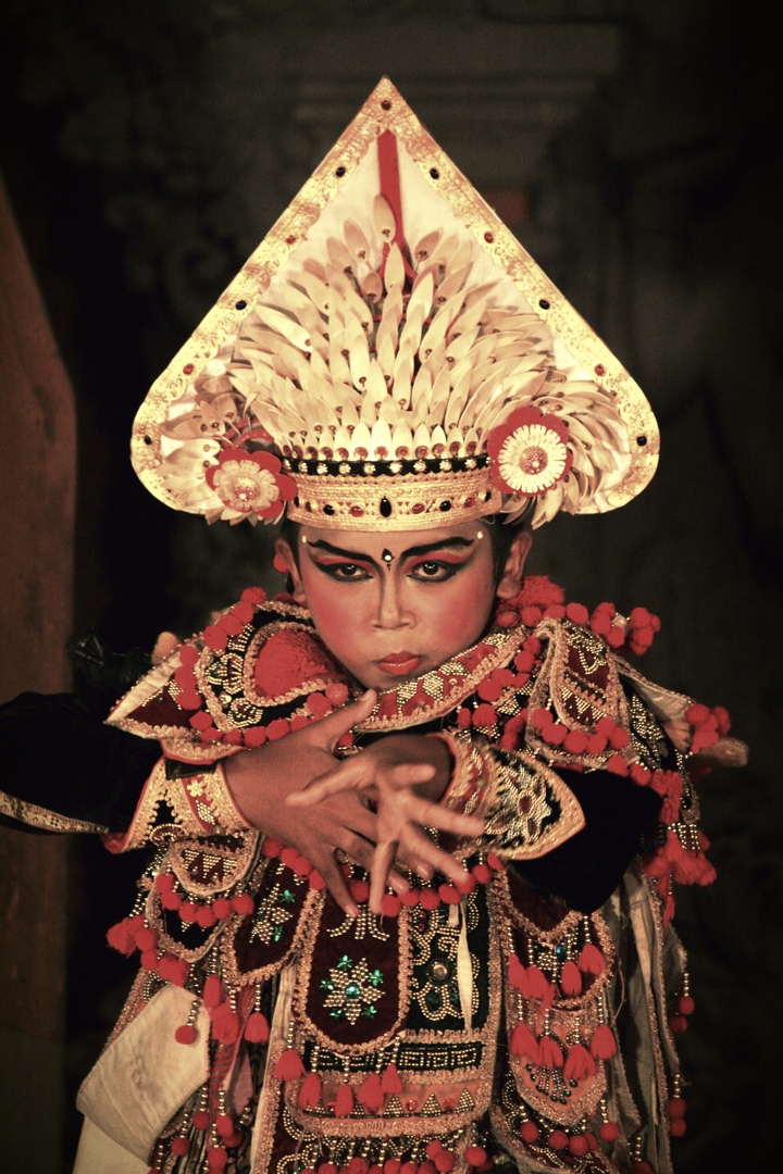 Legong&Barong Dancer, Ubud, Bali (2)