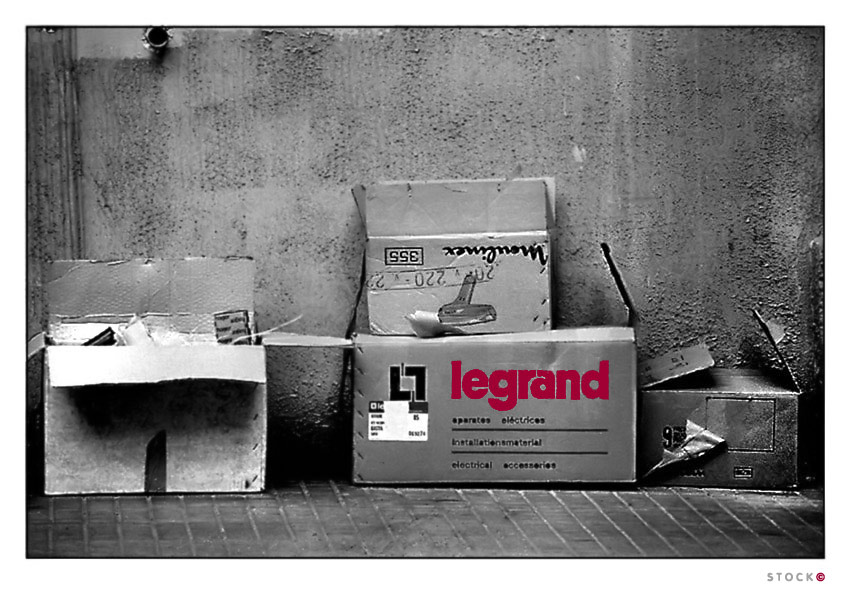 – LEGRAND –