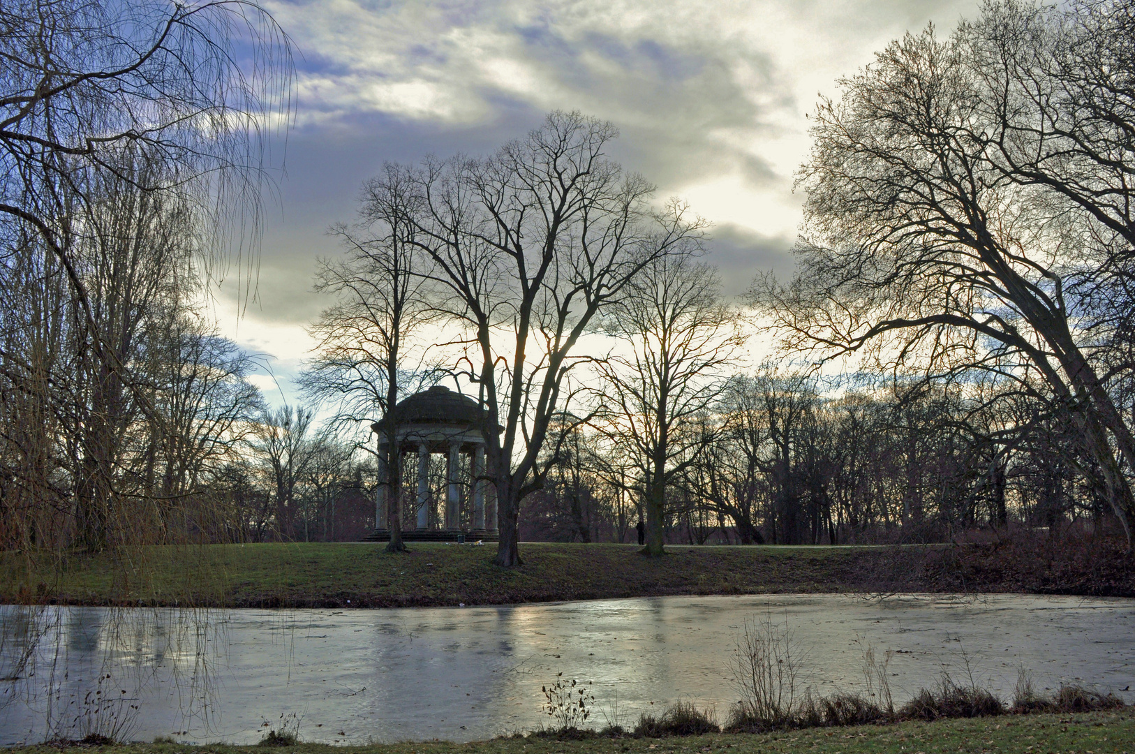 Leibniztempel im Georgengarten Hannover