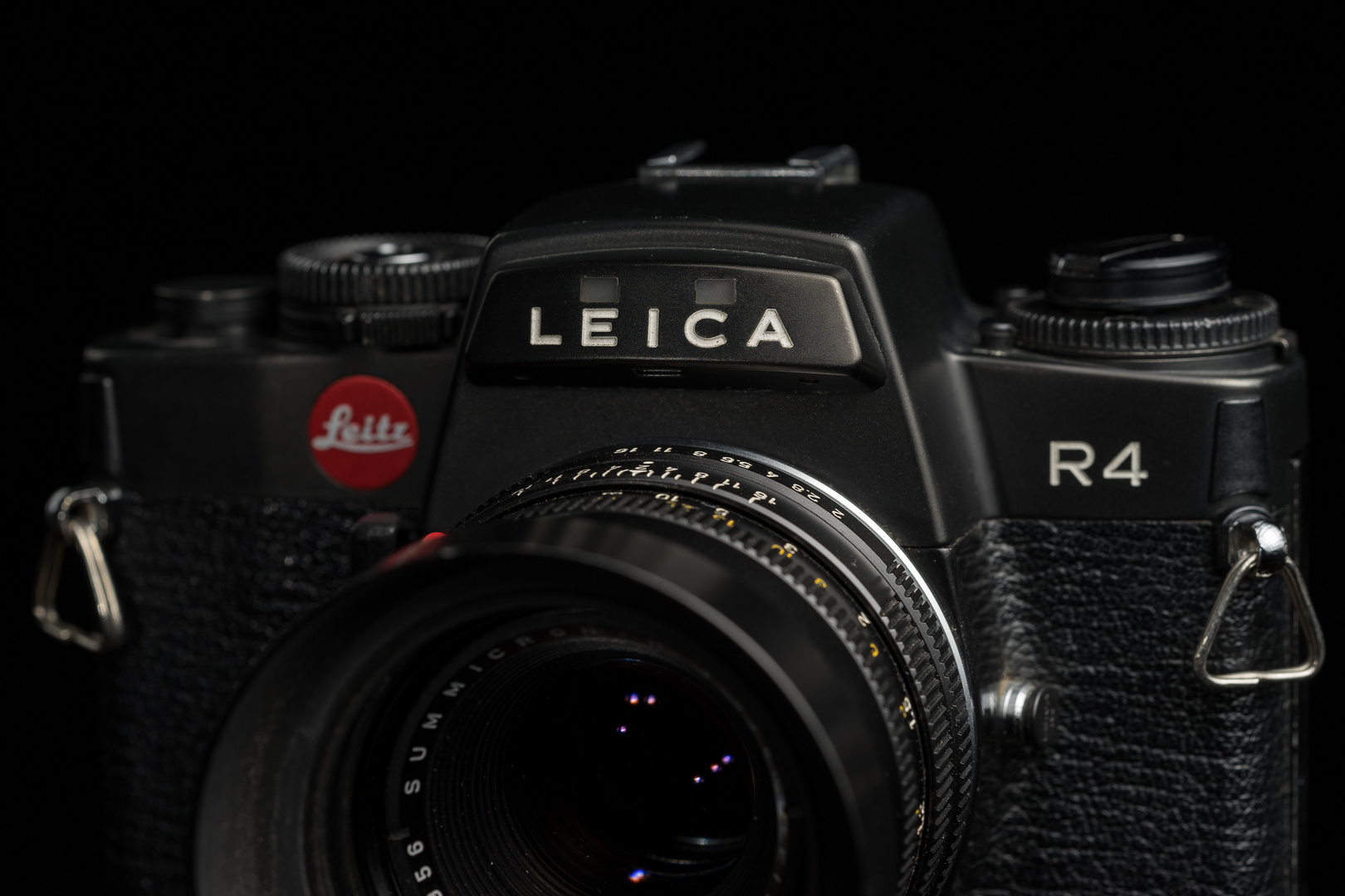 Leica R4