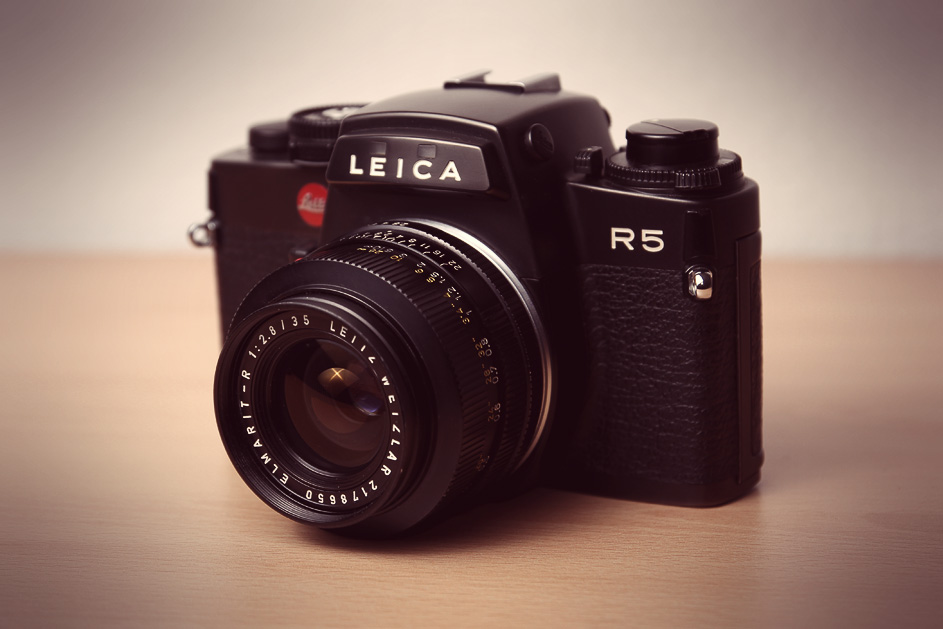 Leica R5