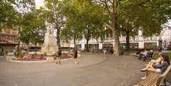 Leicester Square - Shakespeare Statue - 01
