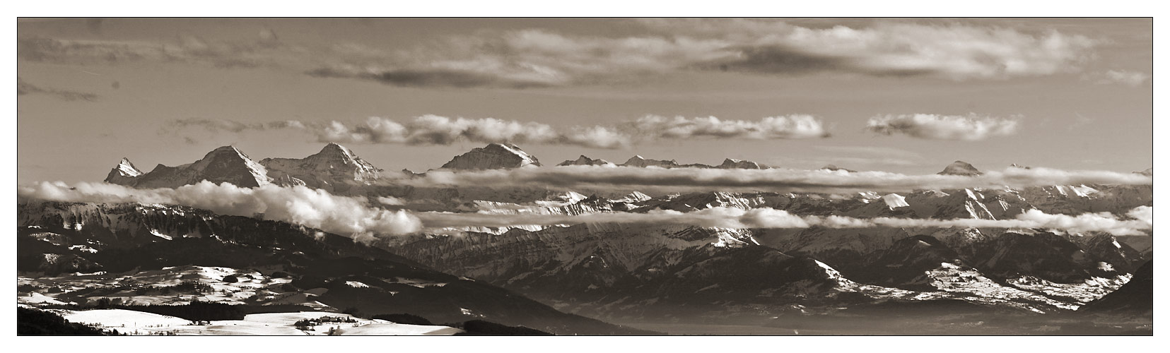 leicht verhüllte Jungfrau