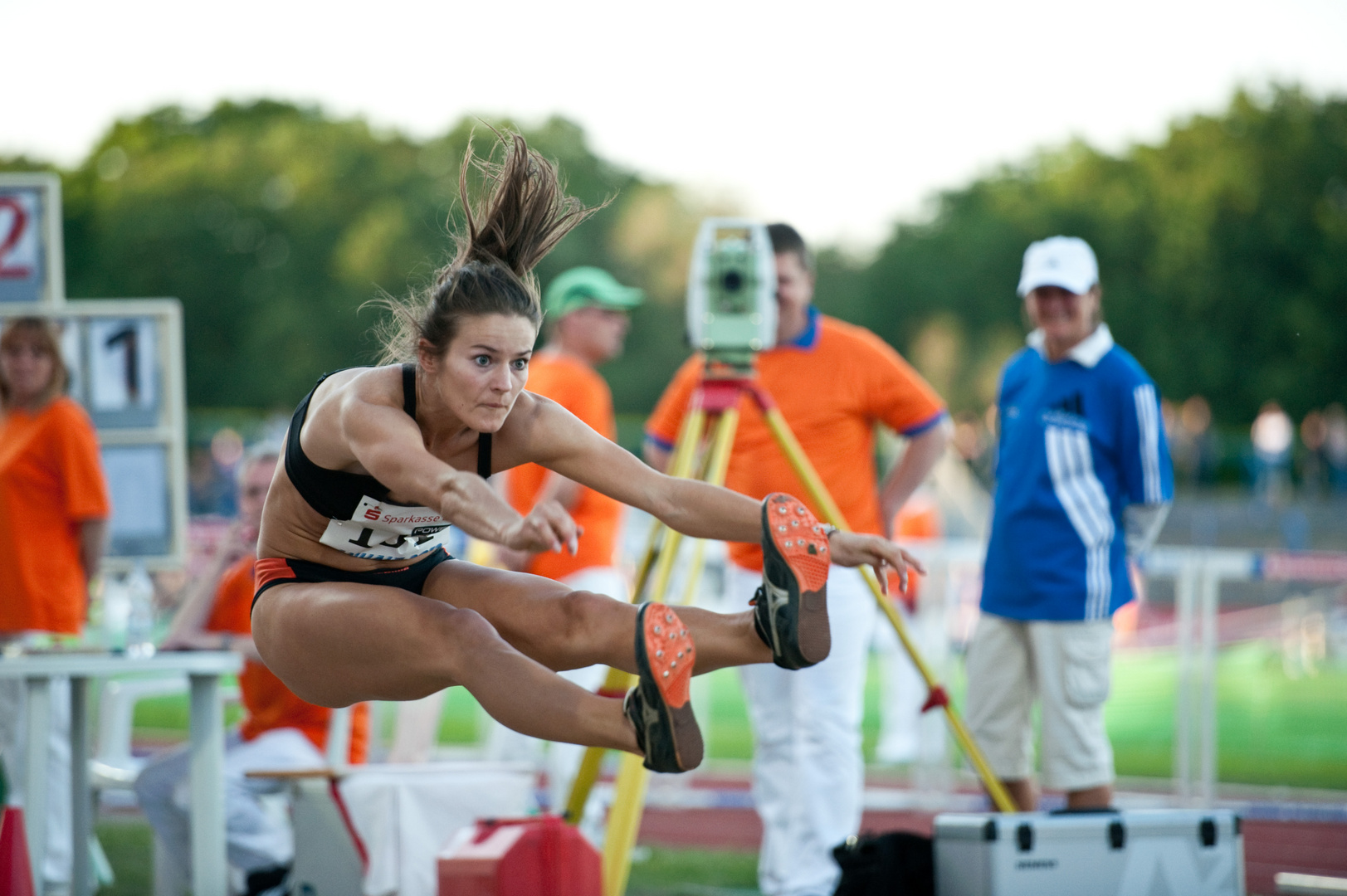 Leichtathletikmeeting Dessau Weitsprung 2 Foto & Bild sport
