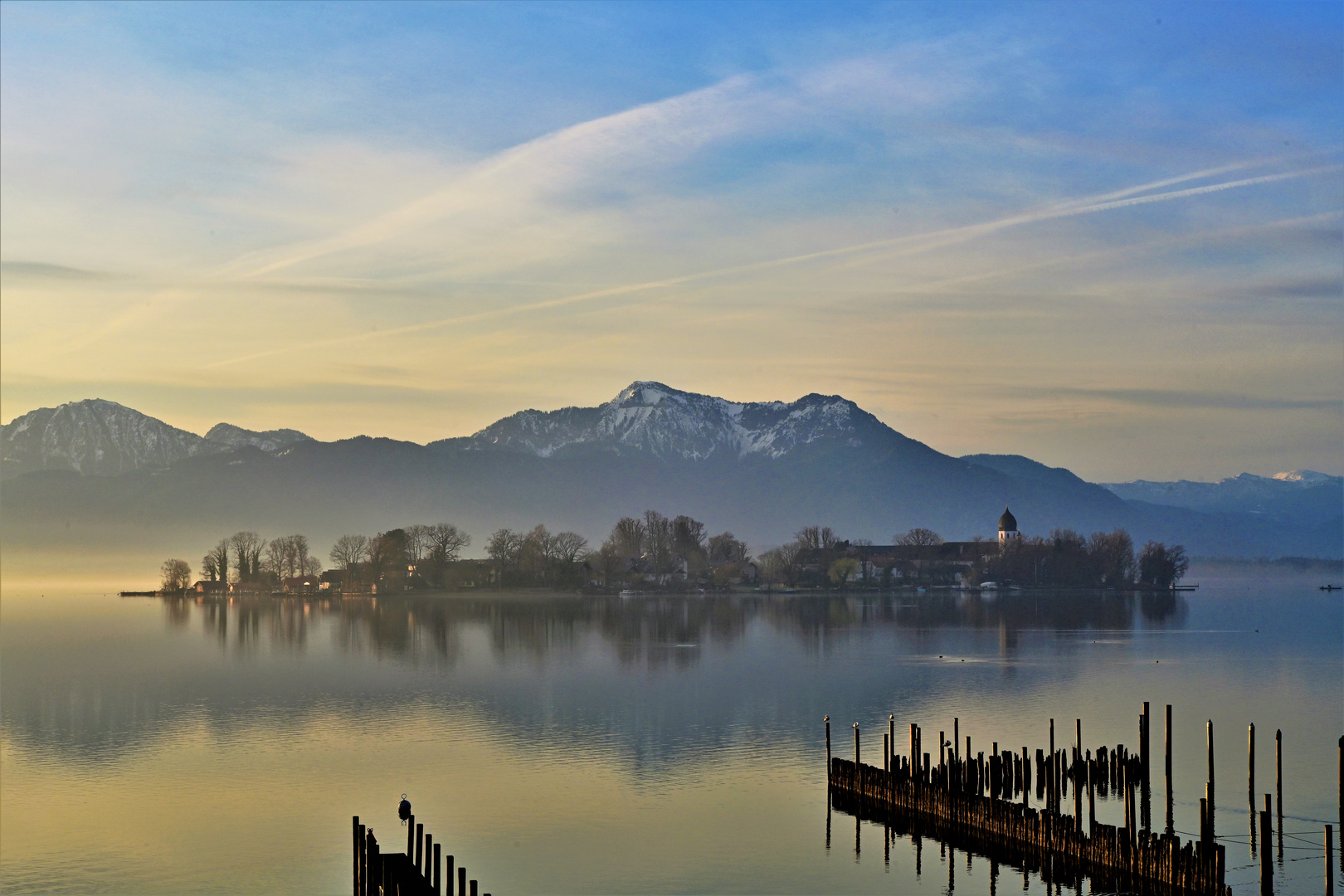 Leichte Dunstschleier