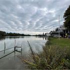 leichte spiegelung am kiessee ...