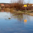 leichte Spiegelung - mittleres Hochwasser