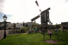 Leiden - Park de Put - Wind Mill "de Put" - 01