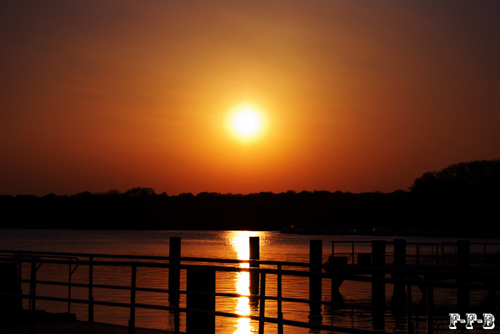 Leidenschaftlicher Sonnenuntergang