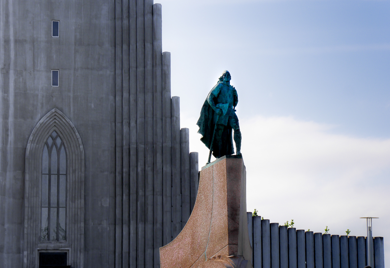 Leif Erikson vor der Hallgrimskirkja 