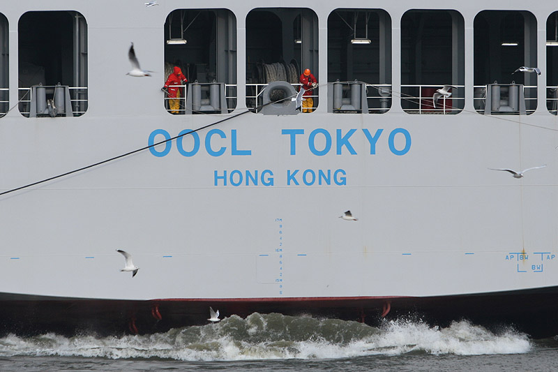 Leinen Los! Schiffe zeichnen mit Bleistift: Eine kreative Reise für Jung und Alt