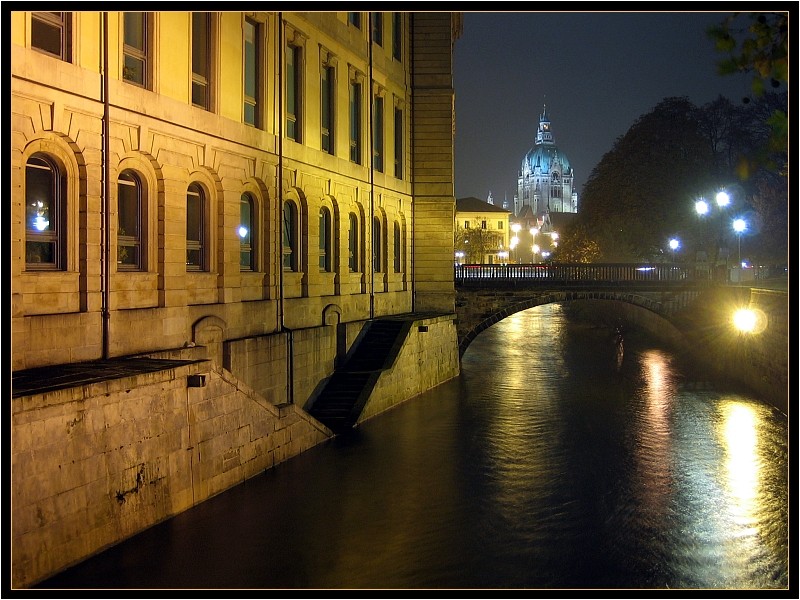 Leineschloss mit Rathaus