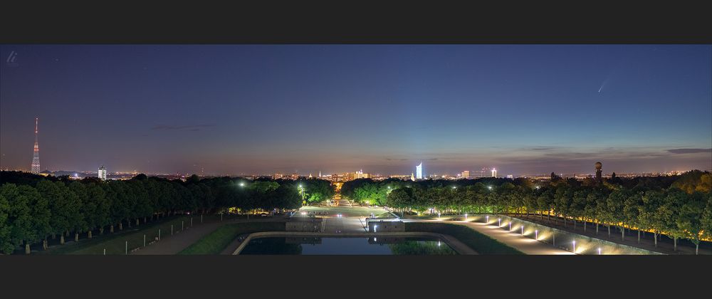 Leipzig-Panorama mit Komet Neowise