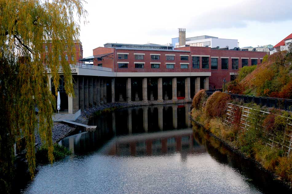 Leipzig-Plagwitz: Stelzenhaus