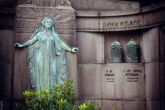 Leipzig-Südfriedhof - Figur 12