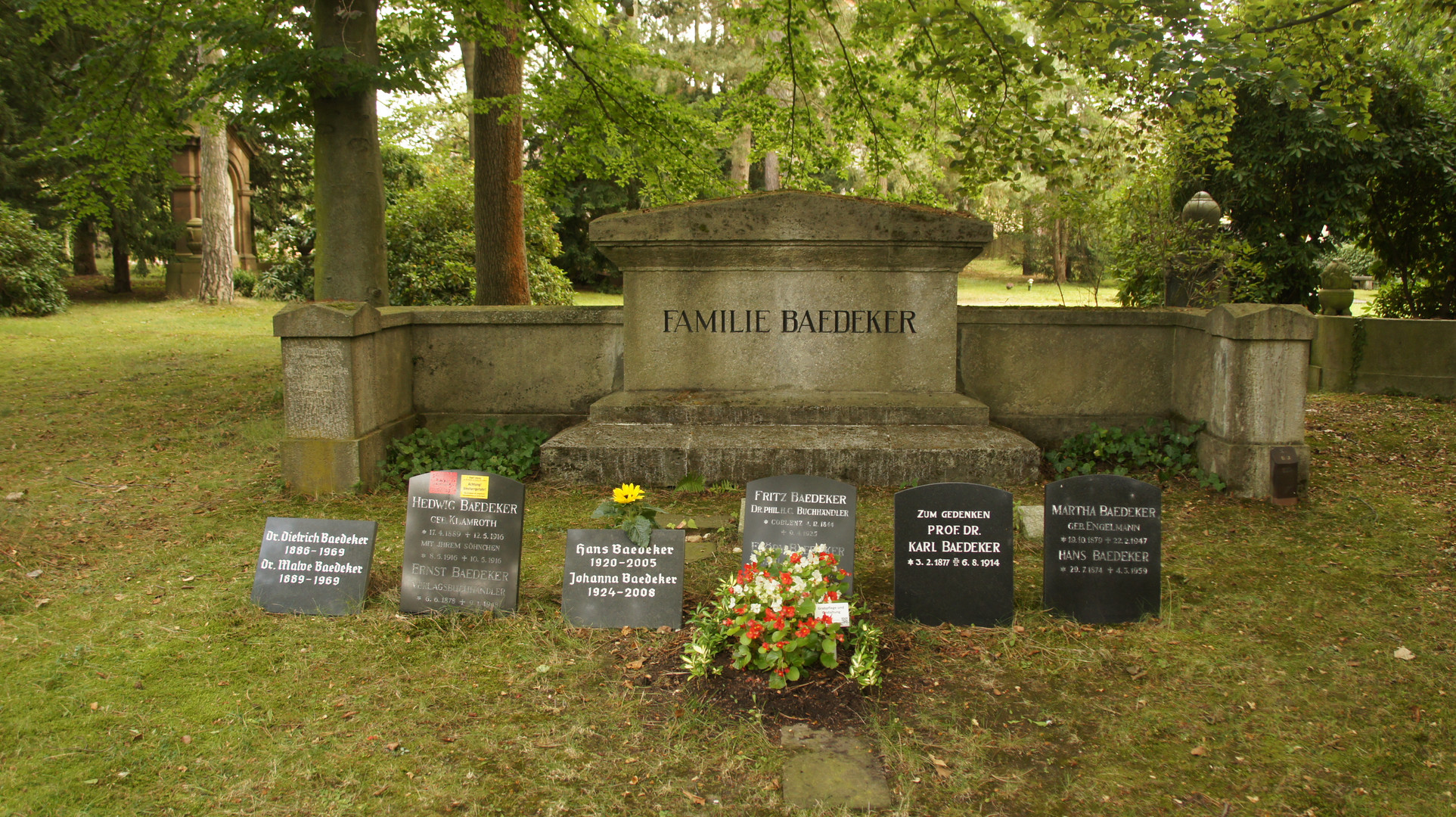 Leipzig-Südriedhof - Grabstätte Familie Baedeker 1.01