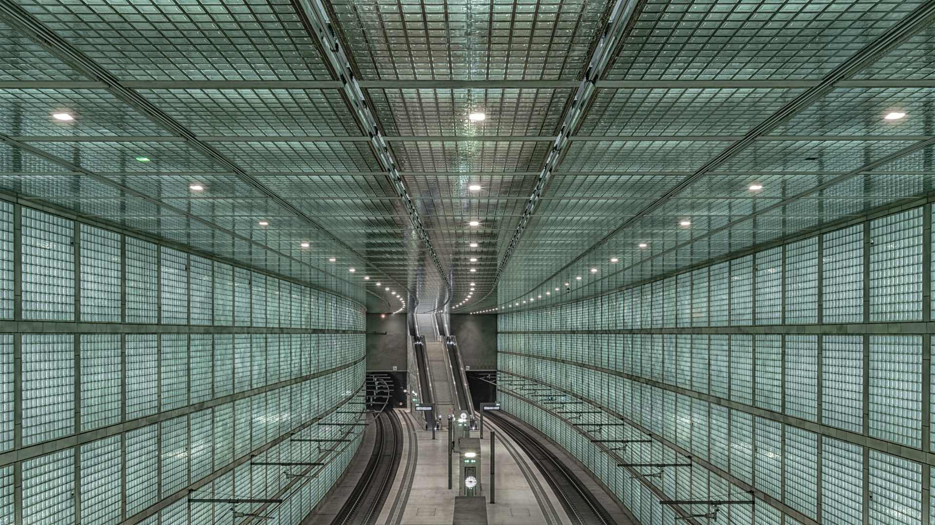 Leipzig. U-Bahnhof Wilhelm-Leuschner-Platz.