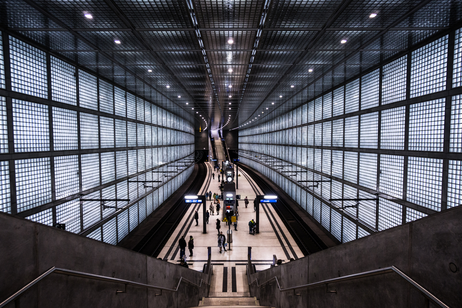 Leipzig Wilhelm Leuschner Railway Station 