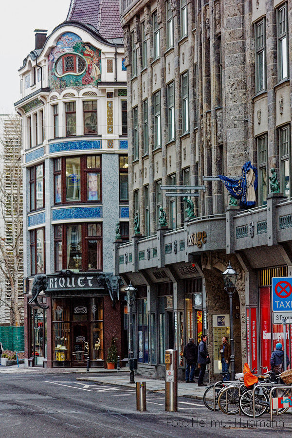 LEIPZIGER INNENSTADT: RECHTS SPECKS HOF UND DAS KAFFEEHAUSRIQUET