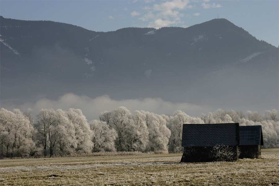 Leise ganz leise, schleicht sich Väterchen Frost in die Natur.