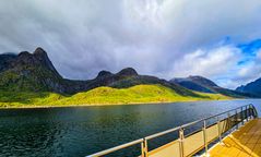 Leise in den Trollfjord