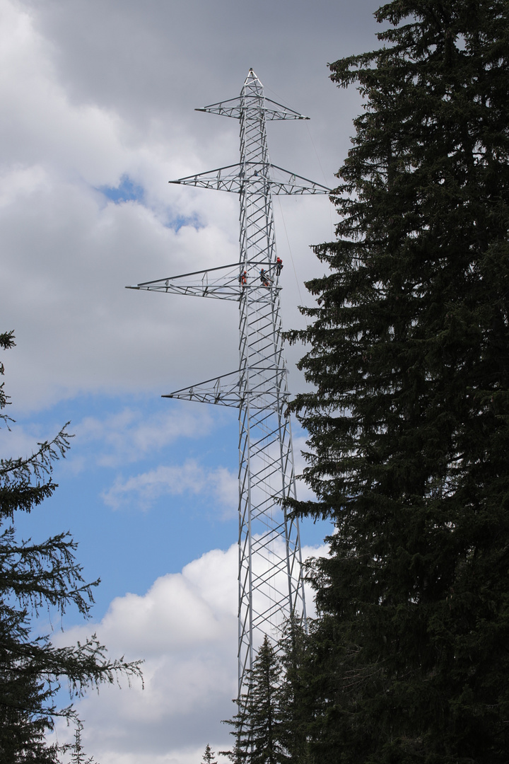 Leitungsbau im Hochgebirge