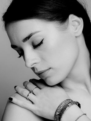 L'ELEGANZA DI UN GESTO