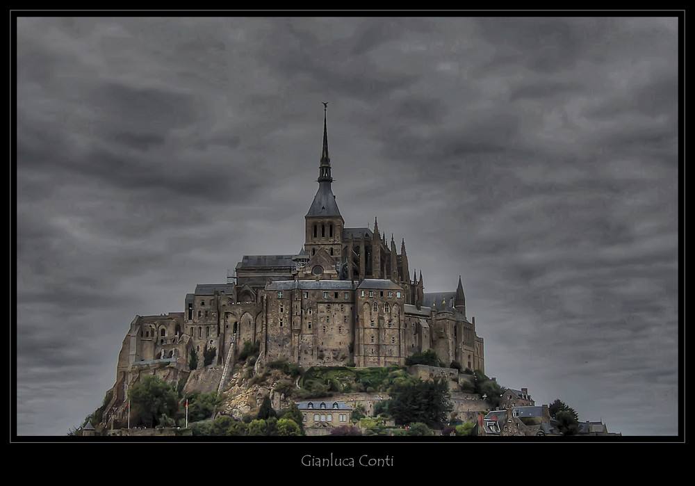 LeMont StMichel