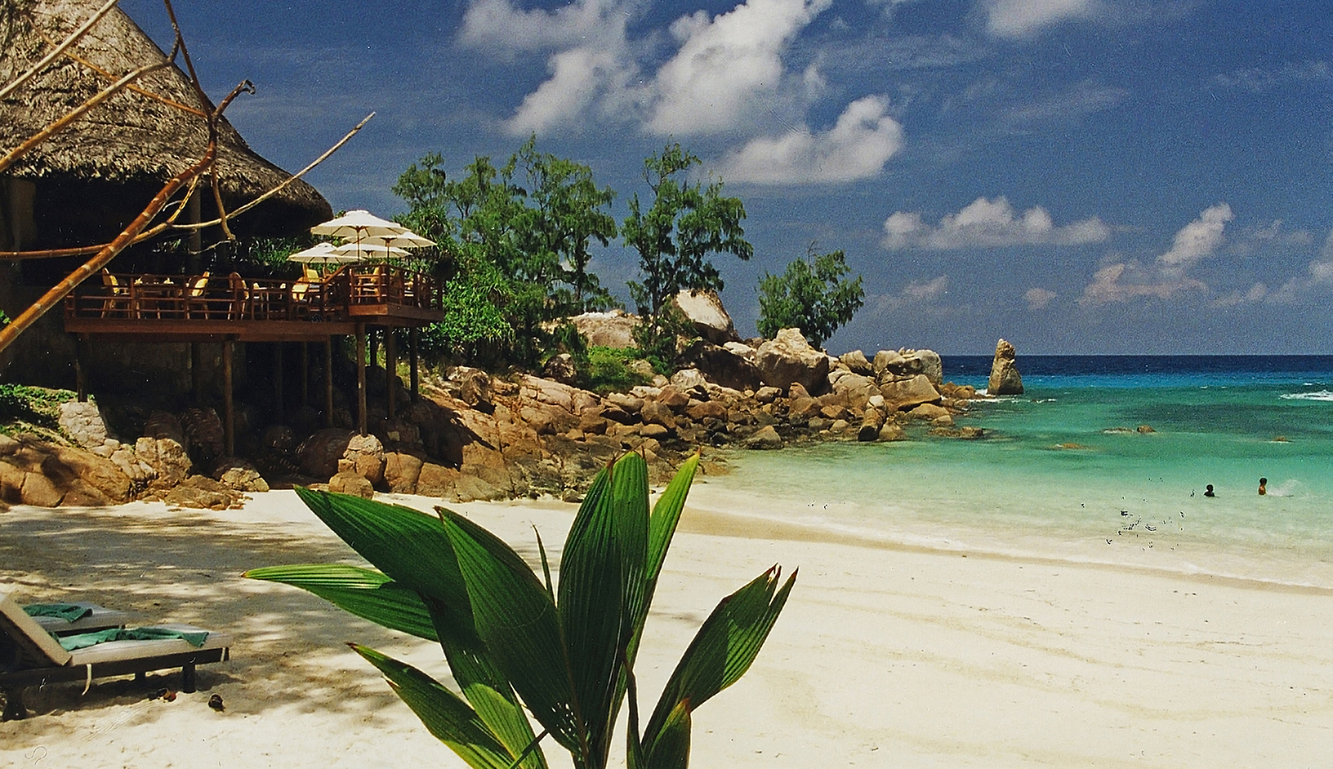 LEMURIA PRASLIN RESTAURANTE