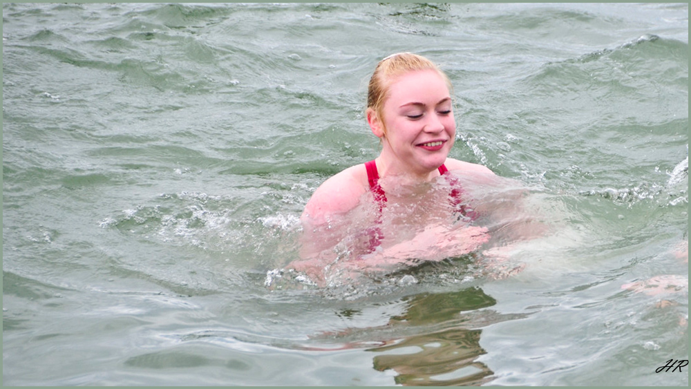 Lena, allein im Bodensee.