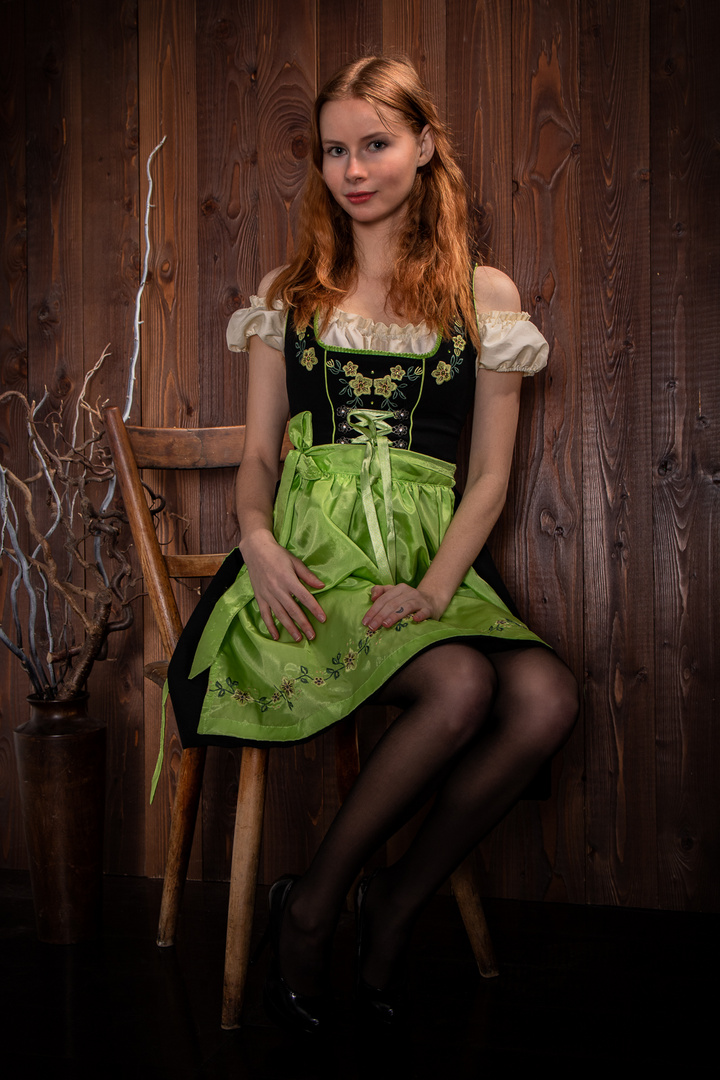 Lena - Dirndl (2020)