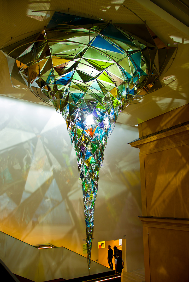 Lenbachhaus, Wirbelwerk von Olafur Eliasson